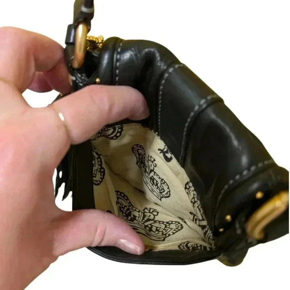 Juicy Couture Crossbody Bag Iconic Heart Lock Vintage Leather Black Brass Women - Picture 11 of 16